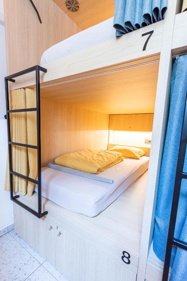 Boutique Hostel Angel Ljubljana Exteriör bild